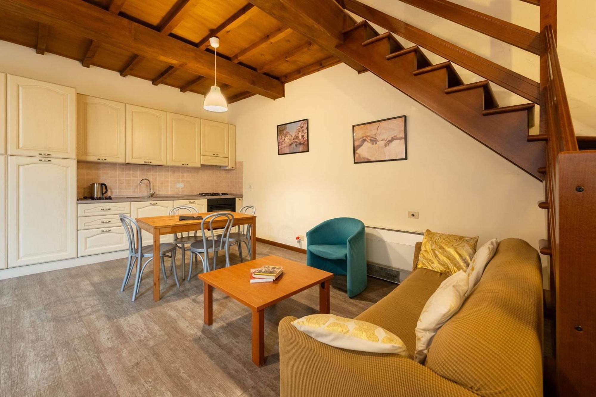 Apartments Close To Duomo Firenze Bagian luar foto