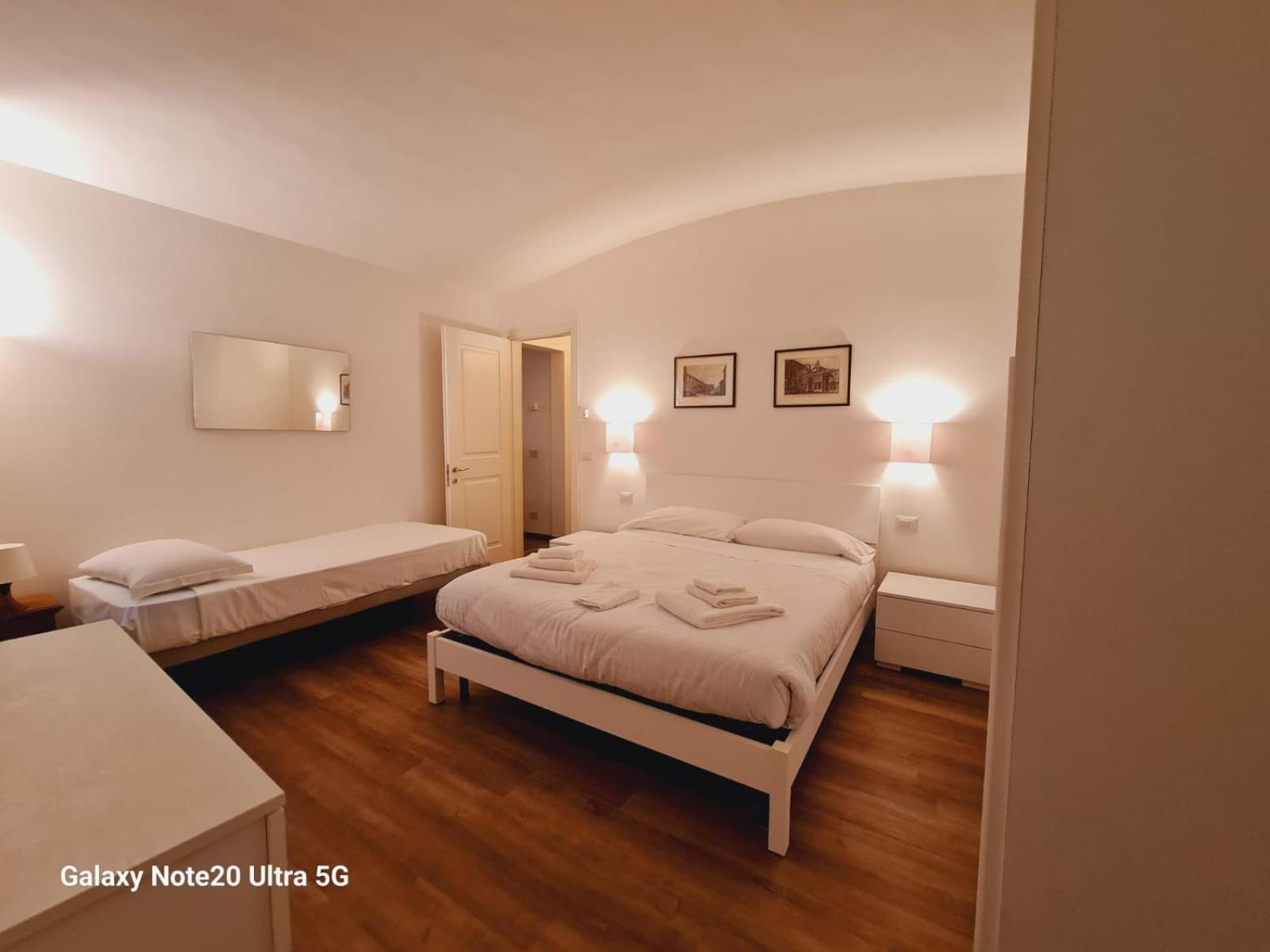 Apartments Close To Duomo Firenze Ruang foto